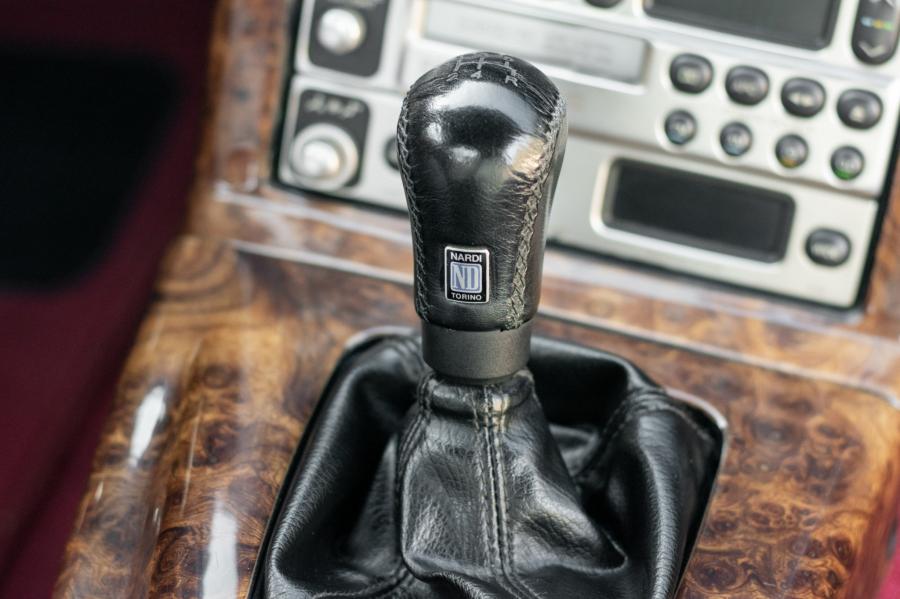 Детали интерьера Mazda Miata Limited Edition (NA) 1993 года  (фото 64 из 121)